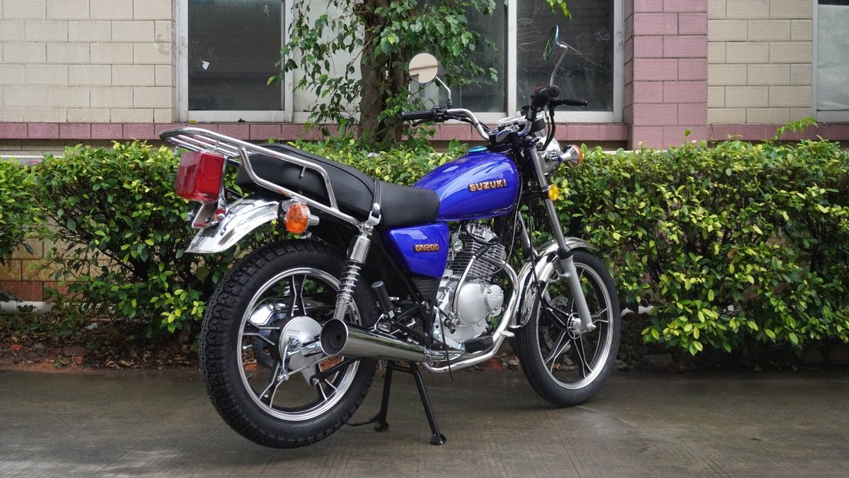 SUZUKI GN200, foto 2